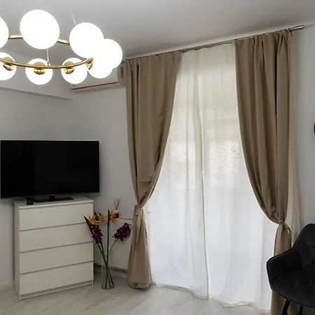 Old Calea Victoriei Deluxe *