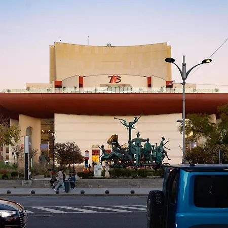 Old Calea Victoriei Deluxe