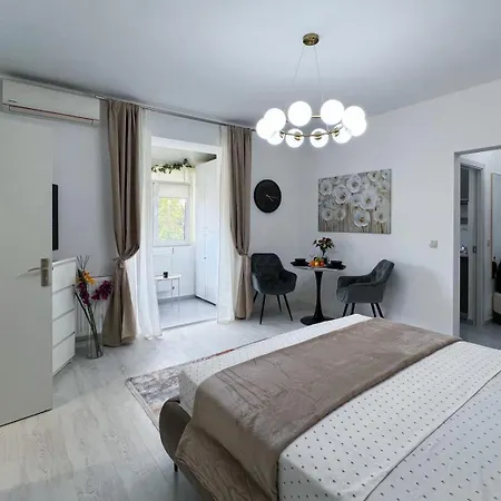 Old Calea Victoriei Deluxe ブカレスト